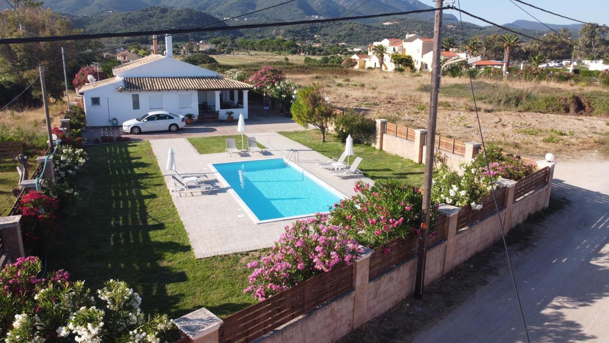 Almyra Beach House Corfu Almiros Beach 외부 사진